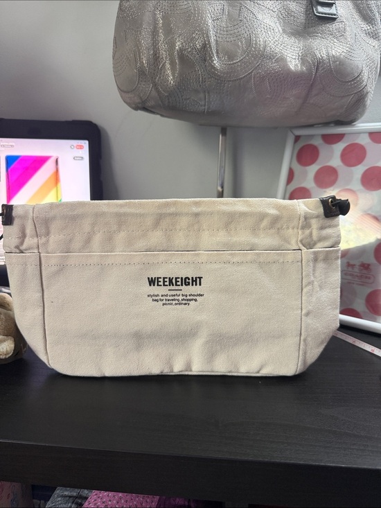 weekeight Handbags - WEEKEIGHT NEW Canvas Crossbody Bag Organizer in Natural